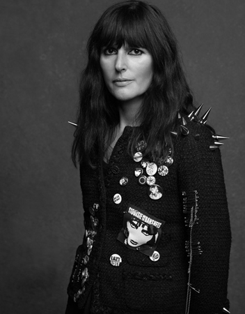 The Little Black Jacket . Chanel . Milano