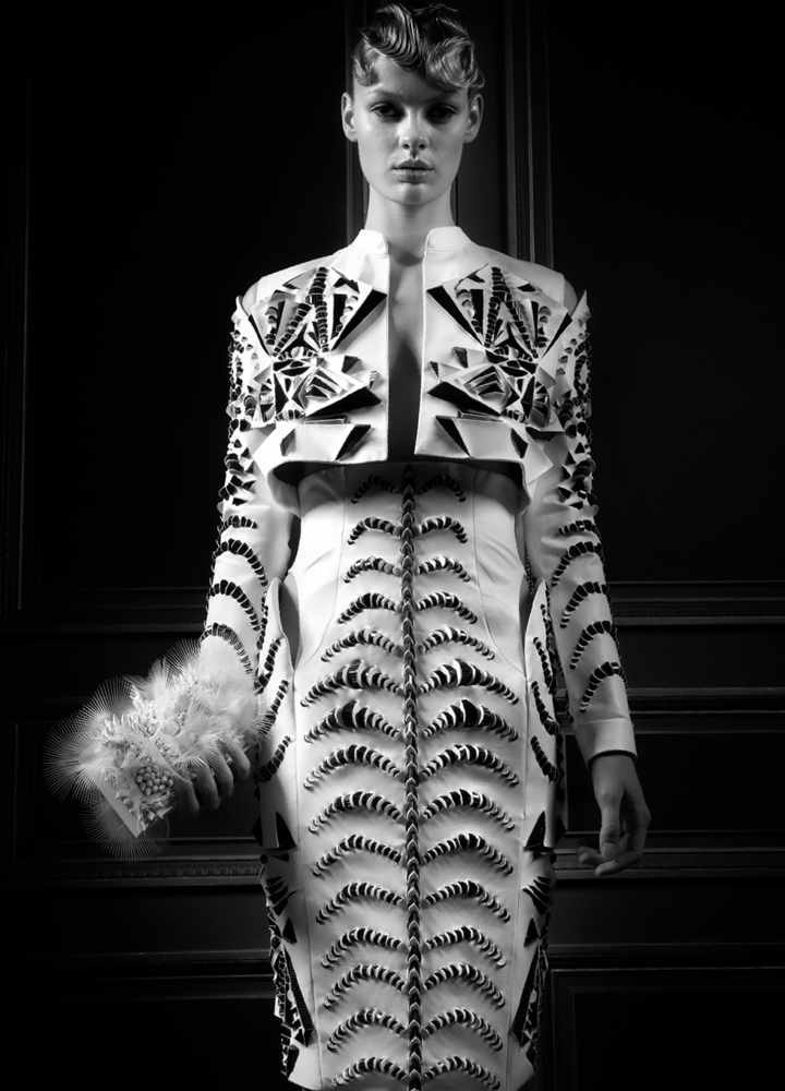 Iris Van Herpen . Voltage