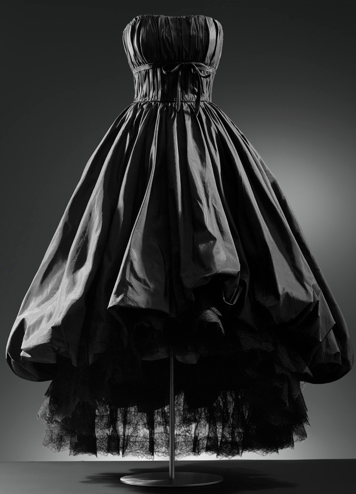 Cristobal Balenciaga Museoa . Julian Argilagos . Getaria . Spain