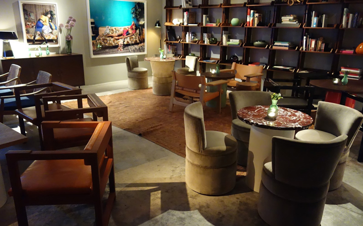 Duddells' restaurant . Hong Kong