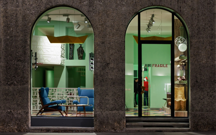 Fragile . Milano . Alessandro e FrancescoMendini Mendini . Studio Pepe . Milano . Italy