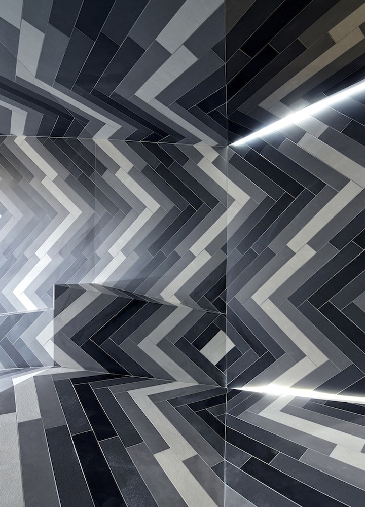 Pulsate installation . Lily Jencks & Nathanael Dorent