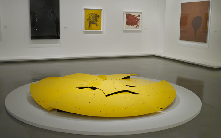 Lucio Fontana . MAM . Paris . France