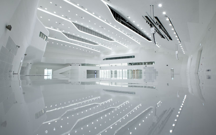 Dongdaemun Design Park Plaza . Zaha Hadid . Seoul . South Korea