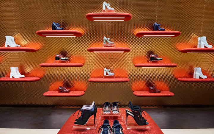 Miu Miu Tokyo store . Herzog & De Meuron