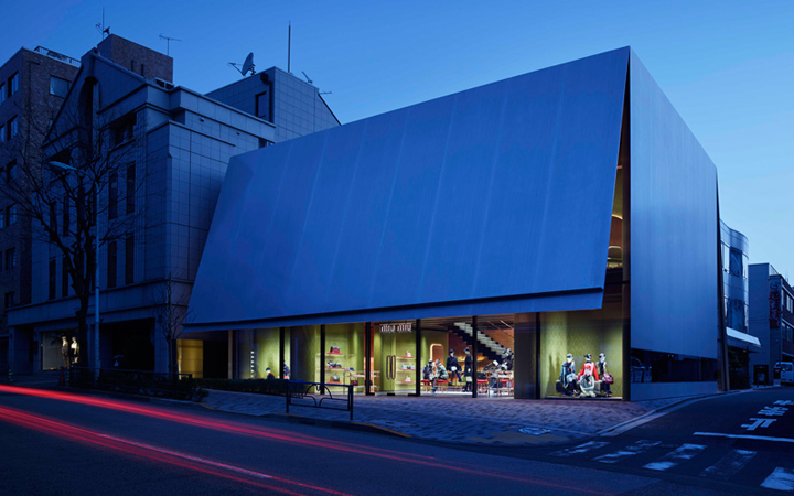 Miu Miu Tokyo store . Herzog & De Meuron