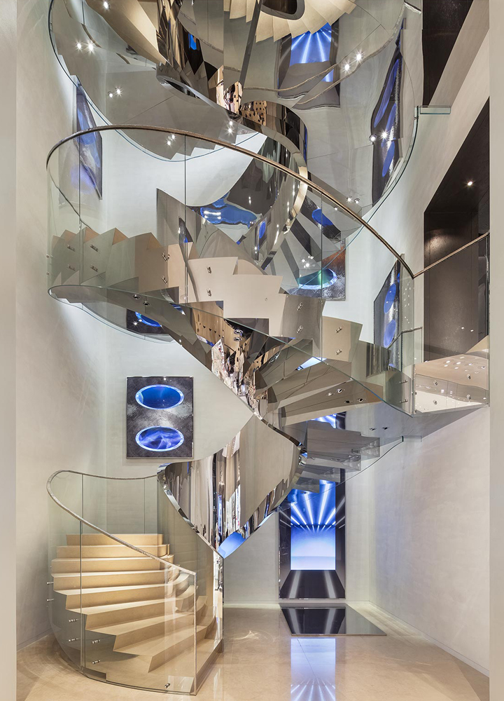 House of Dior . Seoul . Korea