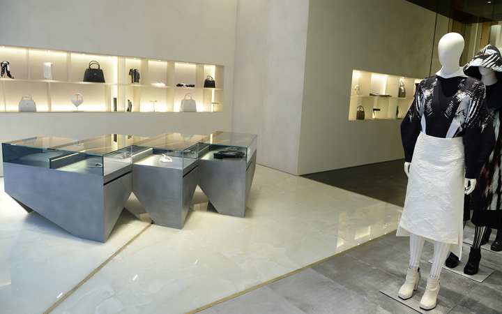 Krizia . De Cotiis . via della Spiga . Milano . Italy