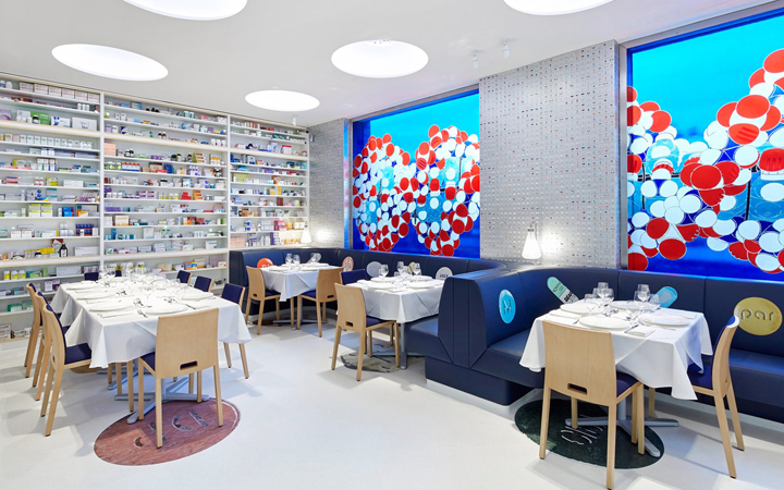 Damien Hirst . Pharmacy 2 . London