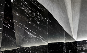 Les Homme . Milan . Italy